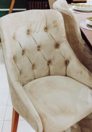 Cadeira elisa captone alt. 1,03